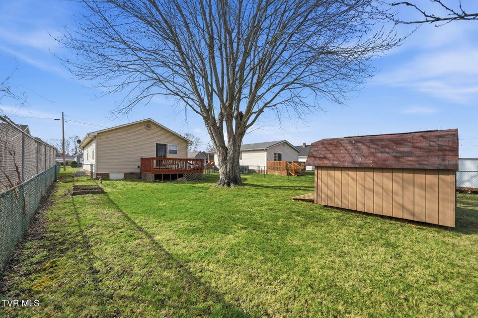 Photo #24: 814 Roan Street