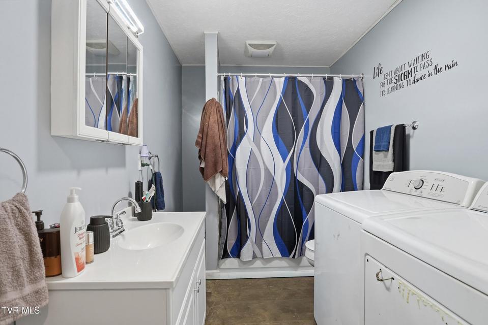 Photo #12: 817 Forest Street