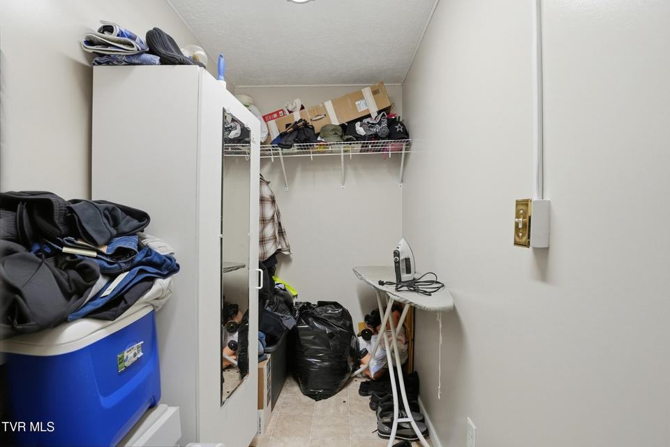 Photo #17: 817 Forest Street