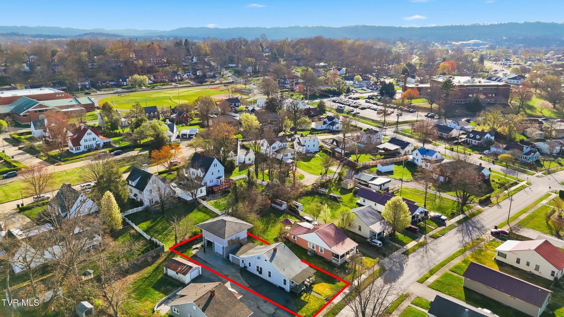 Photo #2: 817 Forest Street