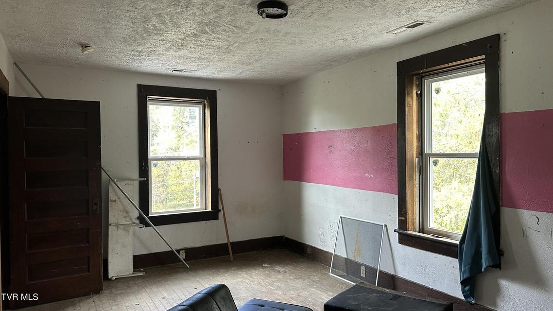 Photo #18: 2459 Old State Route 34 