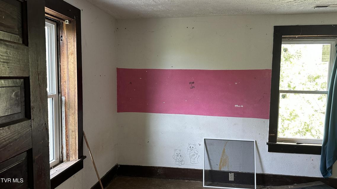 Photo #19: 2459 Old State Route 34 