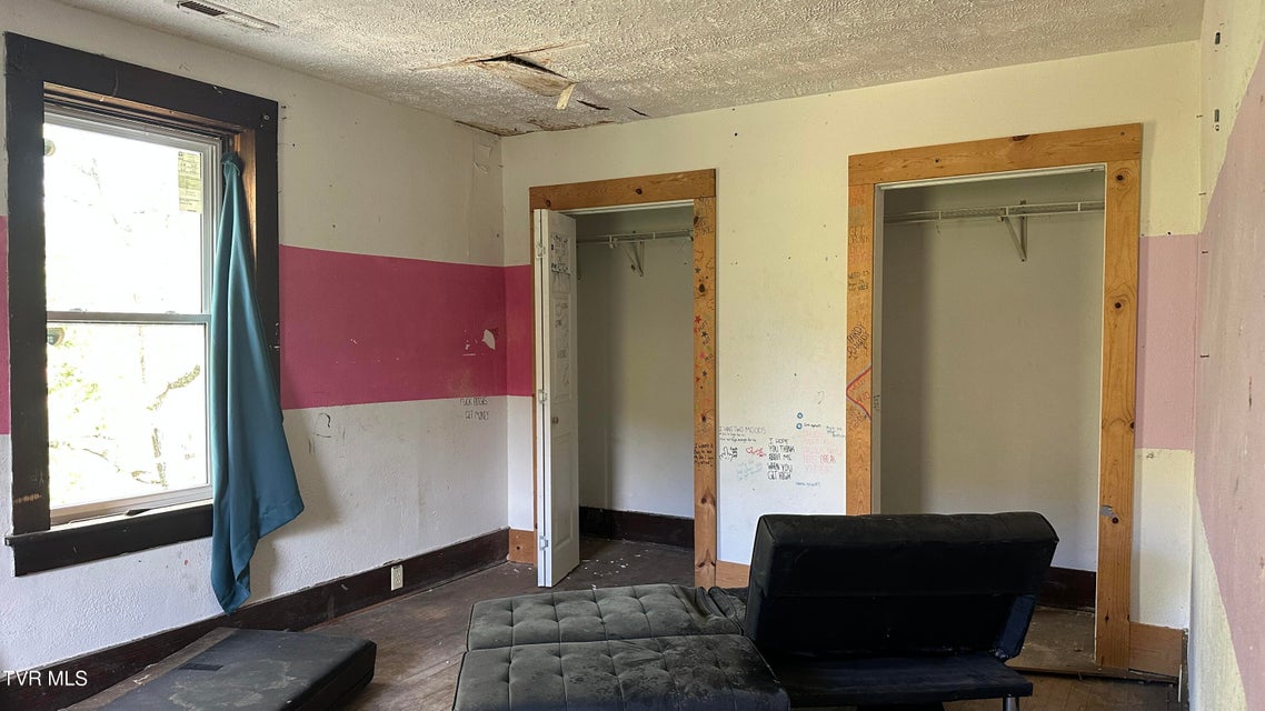 Photo #20: 2459 Old State Route 34 