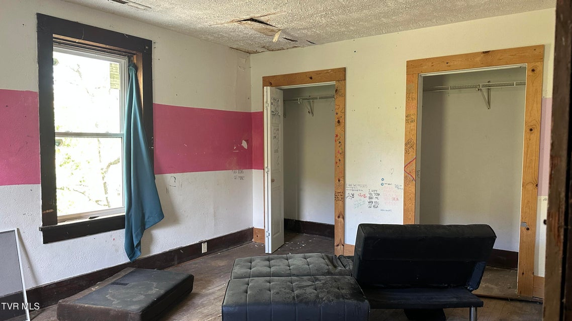 Photo #21: 2459 Old State Route 34 