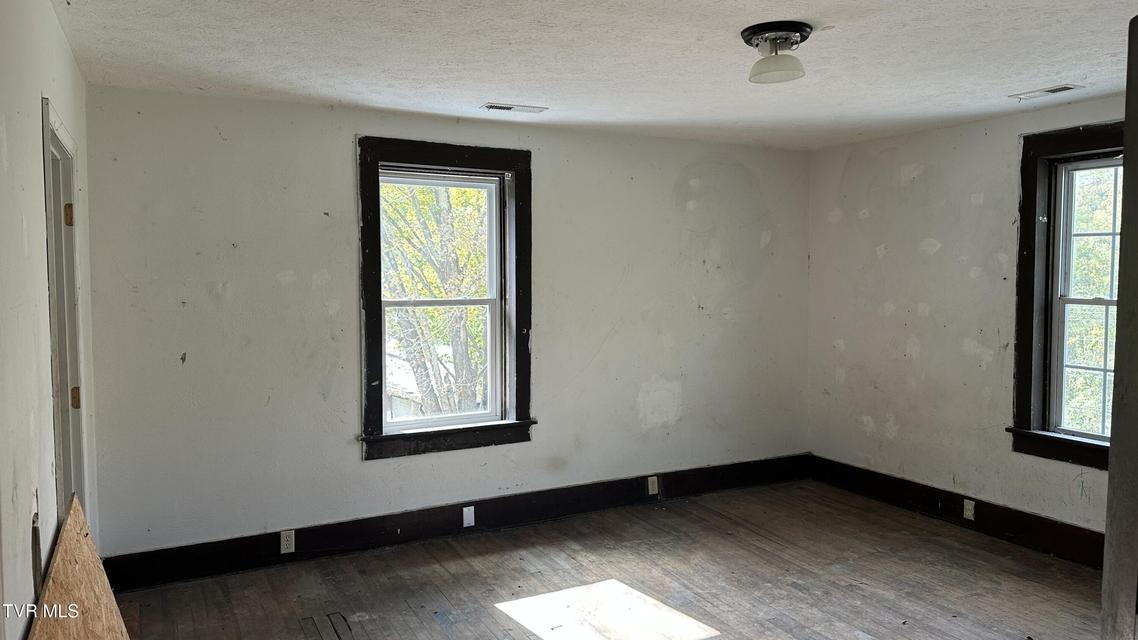 Photo #29: 2459 Old State Route 34 