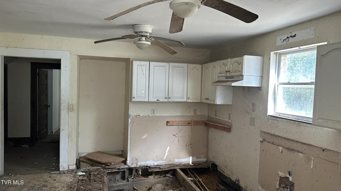 Photo #46: 2459 Old State Route 34 