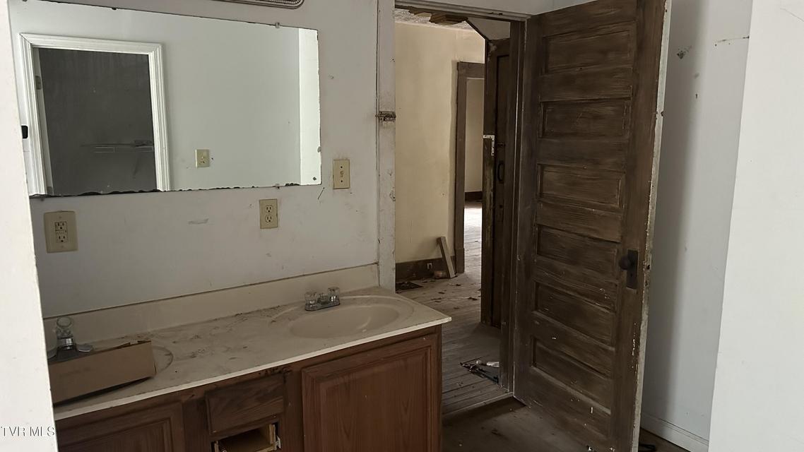 Photo #56: 2459 Old State Route 34 