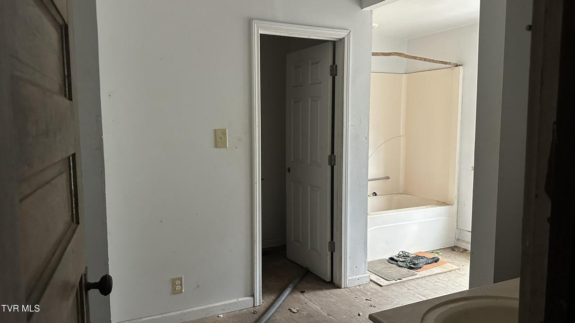 Photo #61: 2459 Old State Route 34 