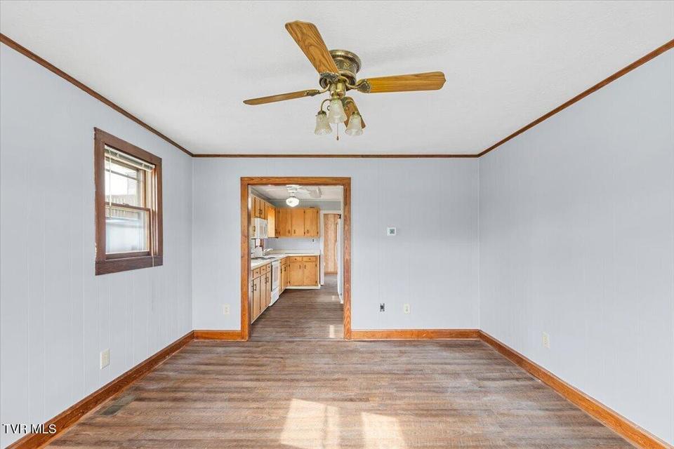 Photo #13: 592 Emmett Road