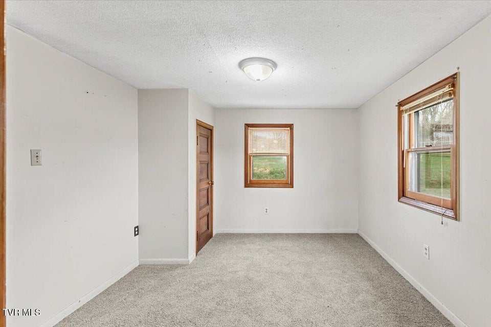 Photo #24: 592 Emmett Road