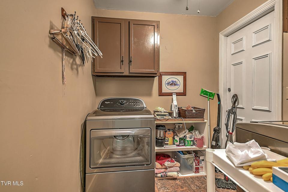 Photo #18: 207 Hermosa Drive