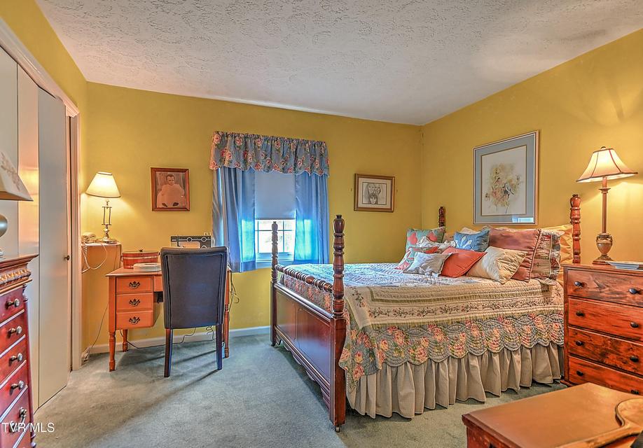 Photo #30: 207 Hermosa Drive