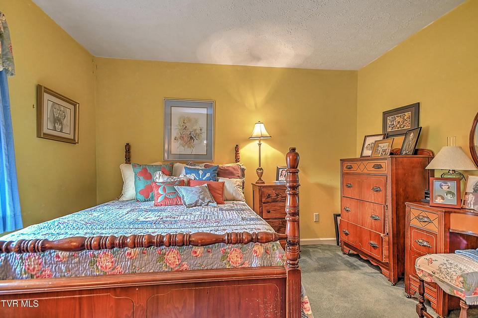 Photo #31: 207 Hermosa Drive