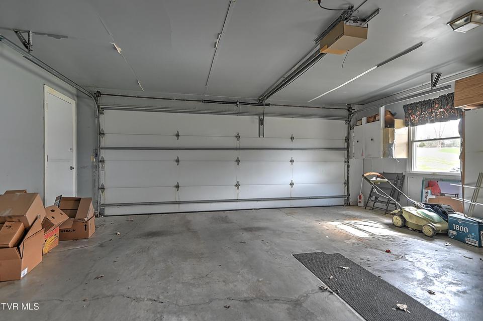 Photo #42: 207 Hermosa Drive