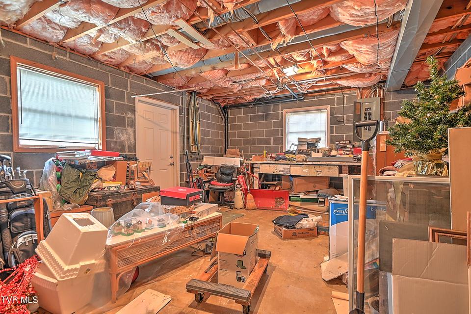 Photo #54: 207 Hermosa Drive