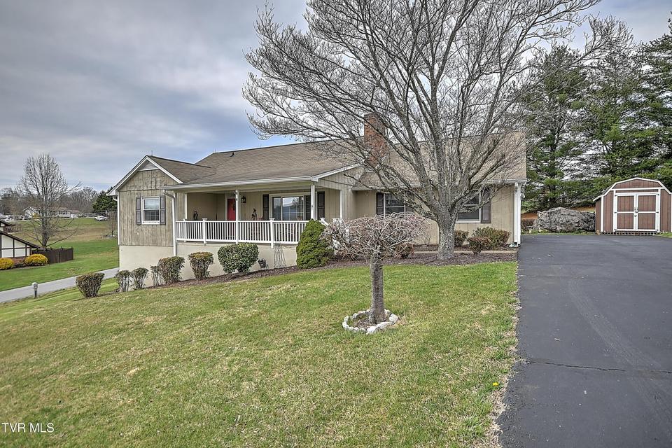 Photo #2: 207 Hermosa Drive