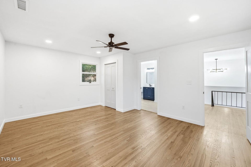 Photo #16: 4030 Reservoir Road