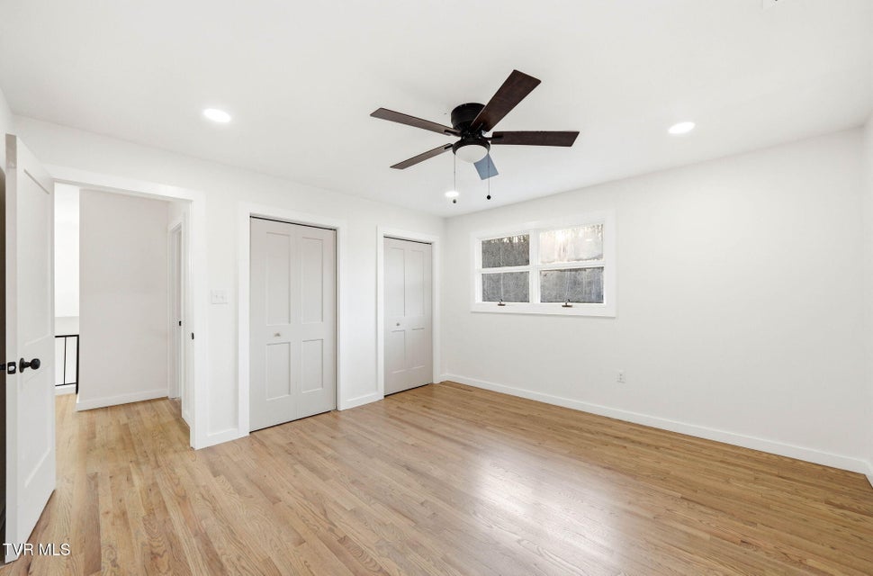 Photo #19: 4030 Reservoir Road