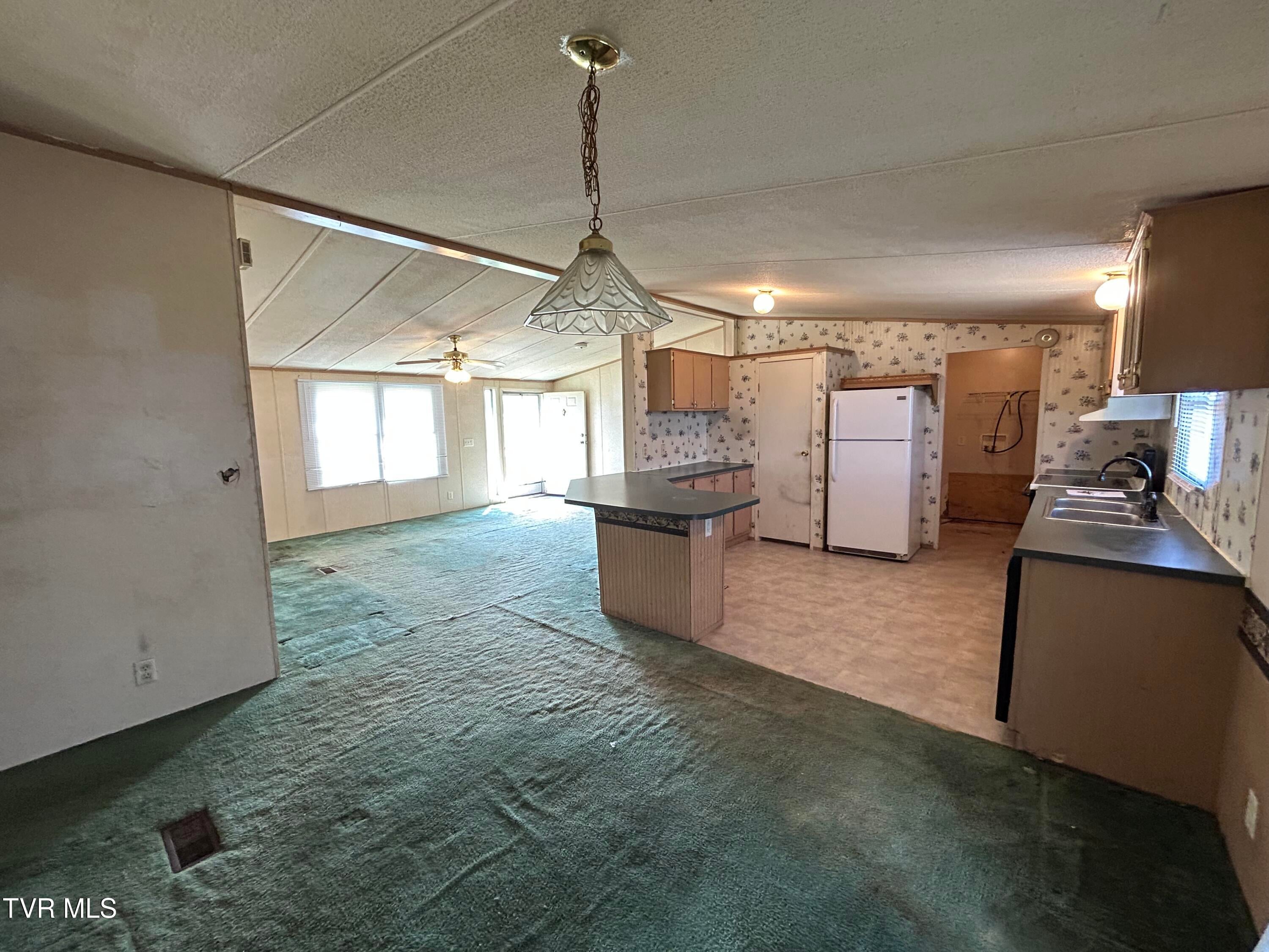 Photo #14: 1861 Corby Bridge Road