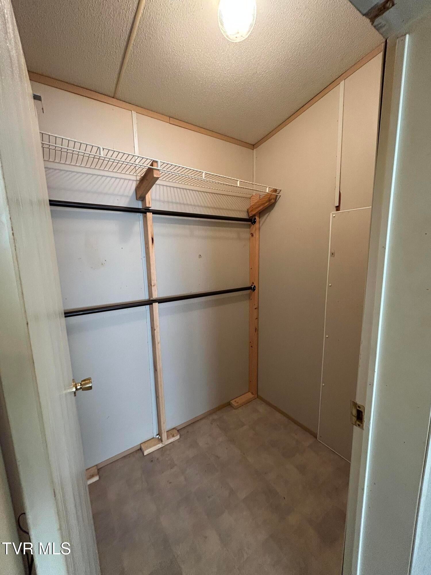 Photo #21: 1861 Corby Bridge Road