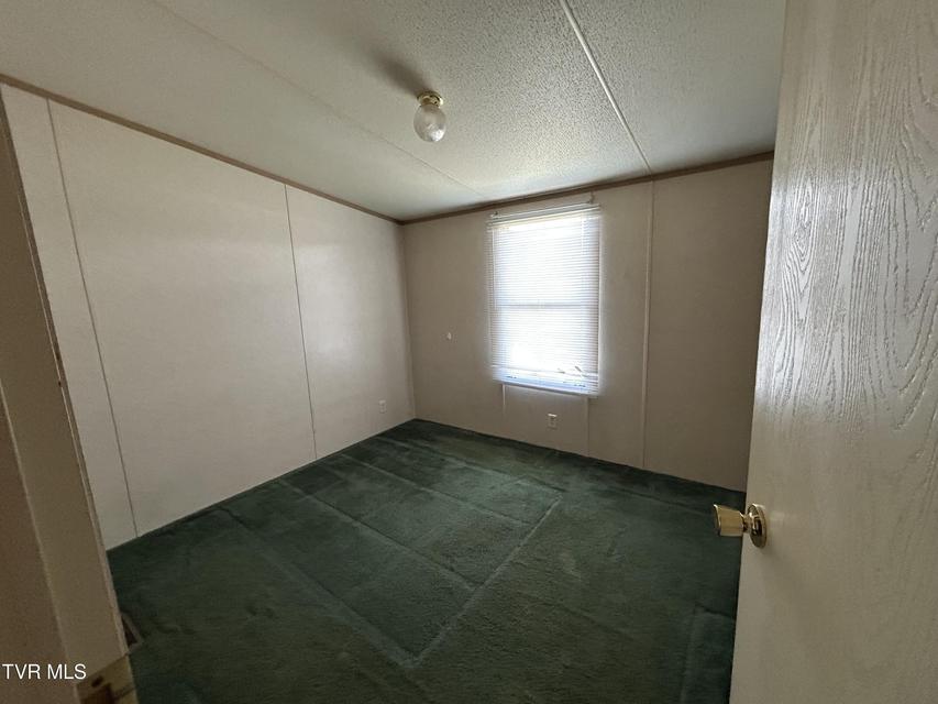 Photo #27: 1861 Corby Bridge Road