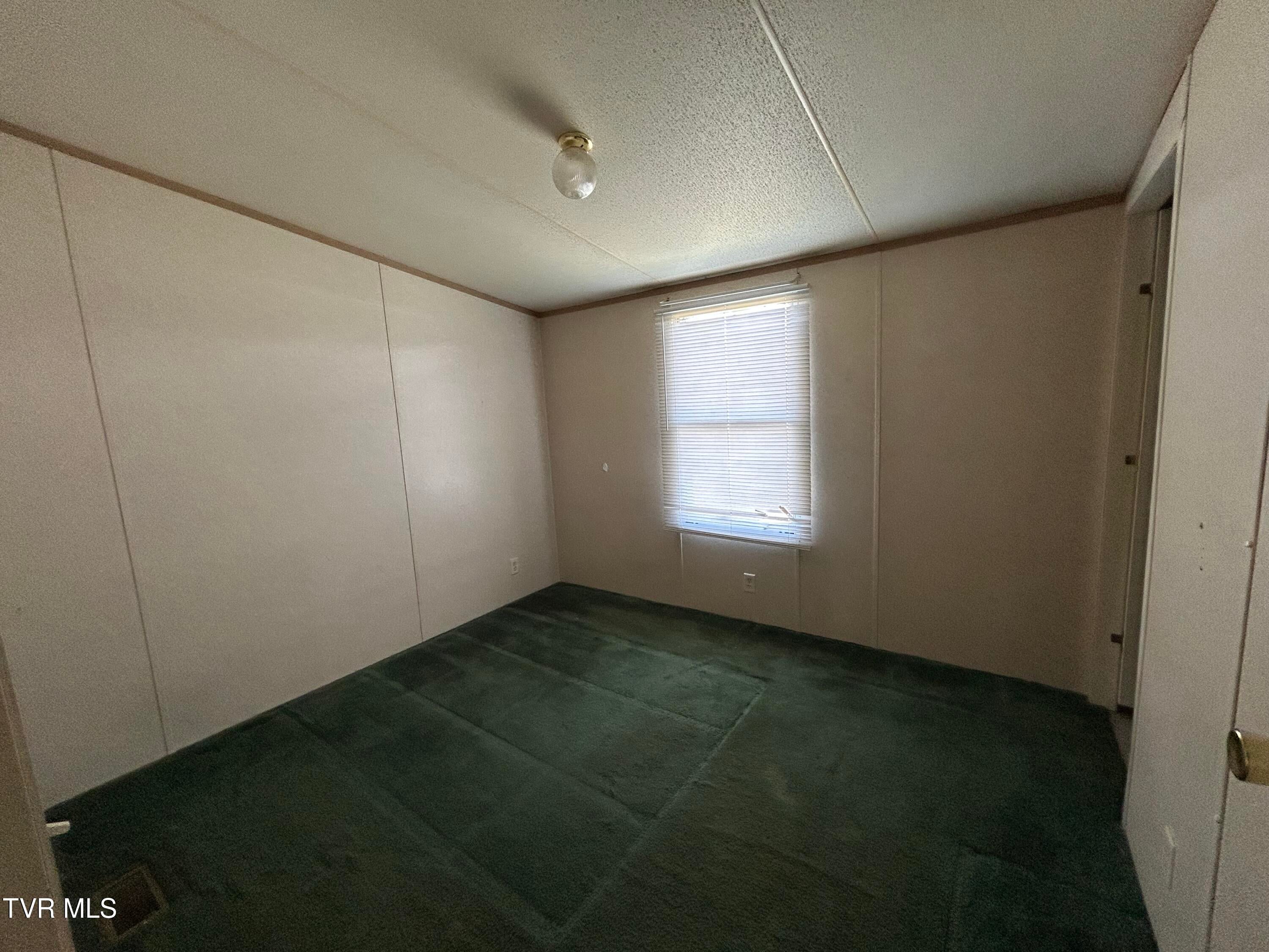 Photo #28: 1861 Corby Bridge Road