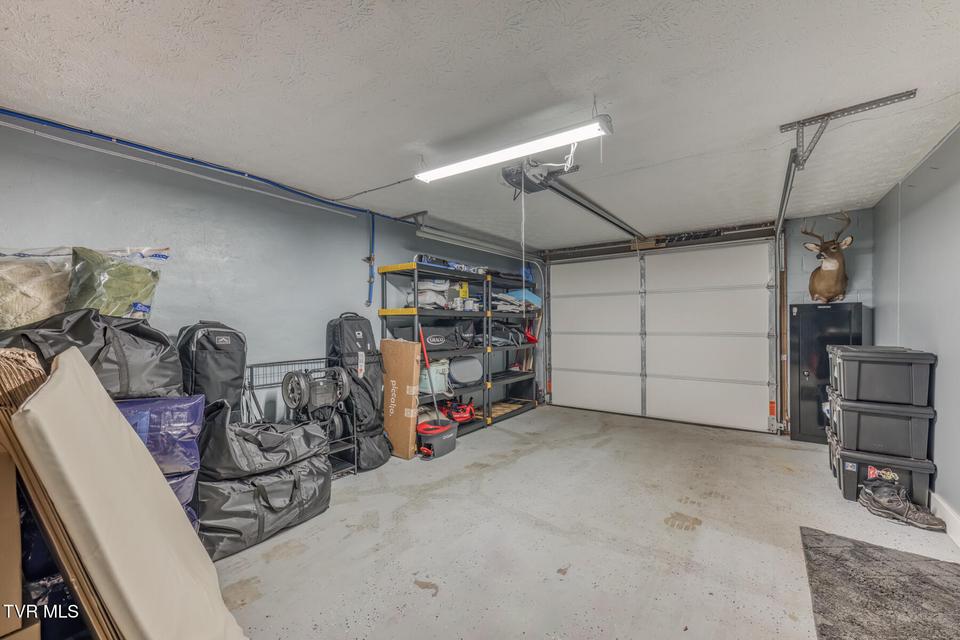 Photo #26: 328 Kings Road