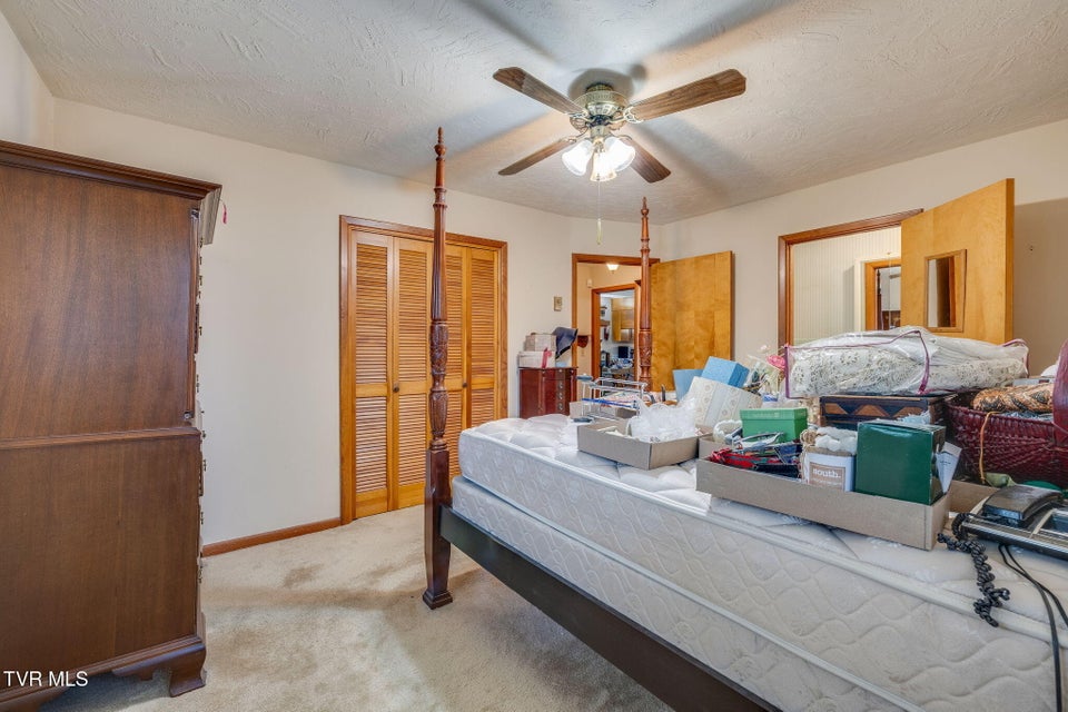 Photo #18: 730 Outer Drive