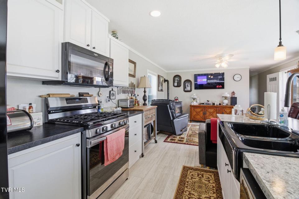 Photo #3: 1885 Snake Hollow Road