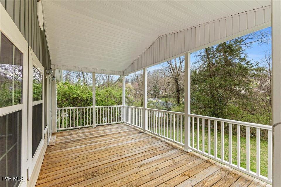 Photo #7: 1103 Bluefield Avenue