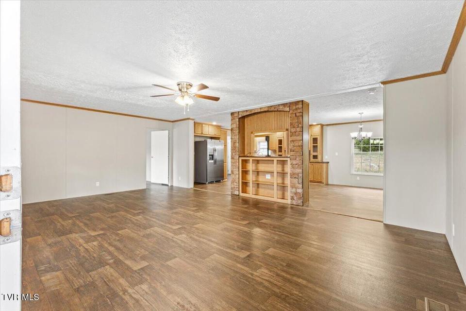 Photo #9: 1103 Bluefield Avenue