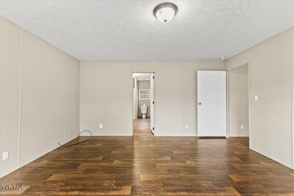 Photo #12: 1103 Bluefield Avenue