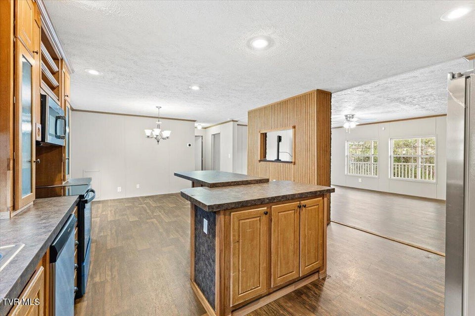 Photo #20: 1103 Bluefield Avenue