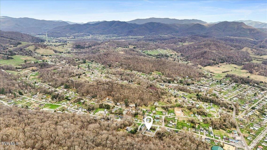 Photo #32: 1103 Bluefield Avenue