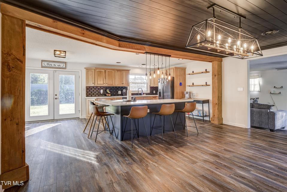 Photo #4: 110 Hopeville Avenue