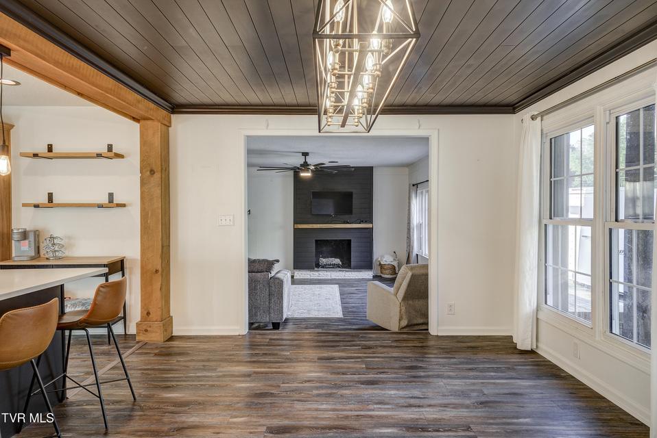 Photo #12: 110 Hopeville Avenue