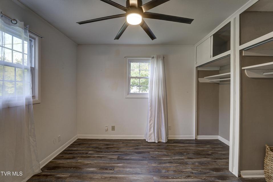 Photo #30: 110 Hopeville Avenue