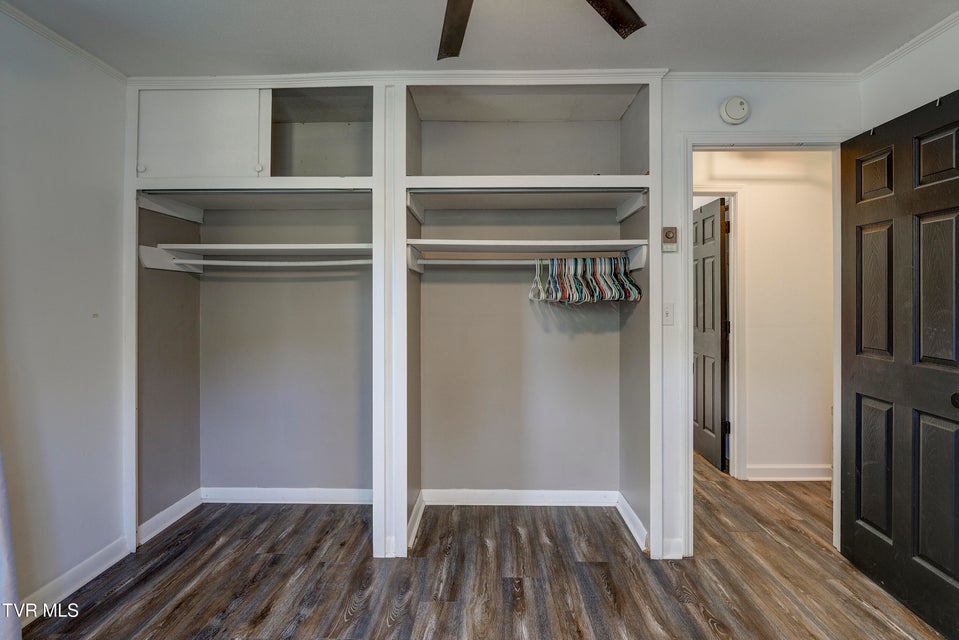 Photo #31: 110 Hopeville Avenue