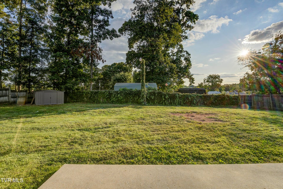 Photo #37: 110 Hopeville Avenue