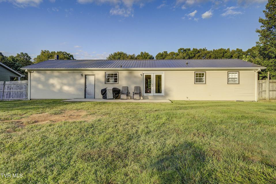 Photo #41: 110 Hopeville Avenue