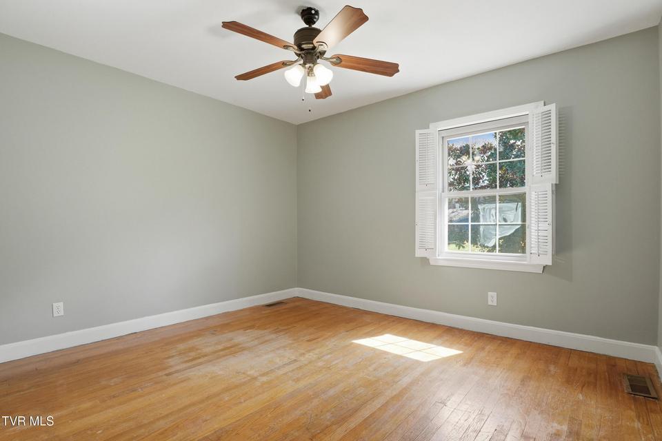 Photo #13: 103 Sherwood Drive