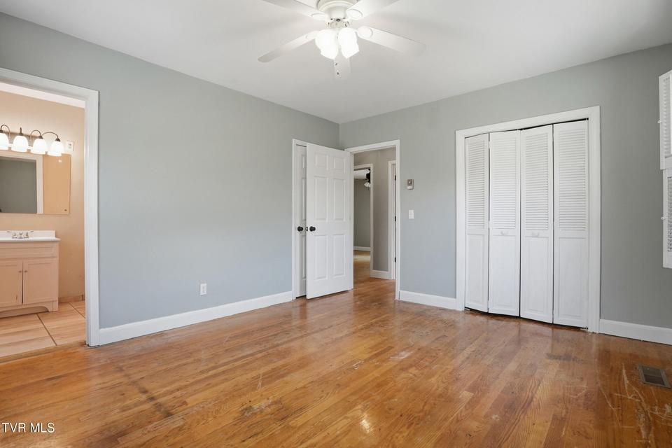 Photo #15: 103 Sherwood Drive