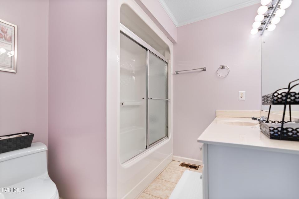 Photo #22: 101 Crestview Drive