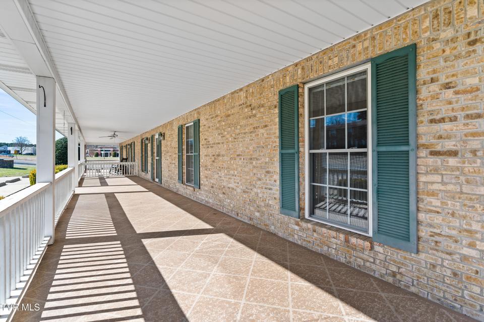 Photo #41: 101 Crestview Drive