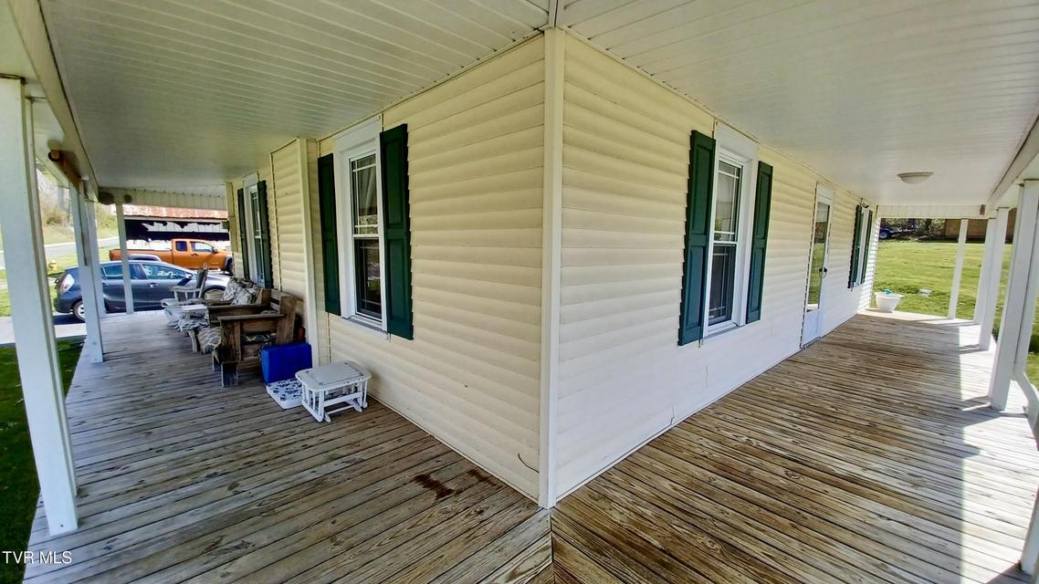 Photo #38: 1411 Island Road