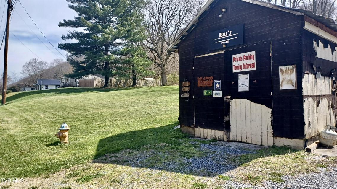 Photo #47: 1411 Island Road