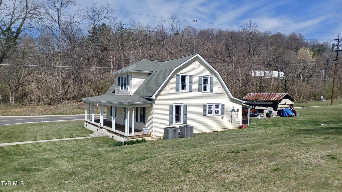 Photo #57: 1411 Island Road