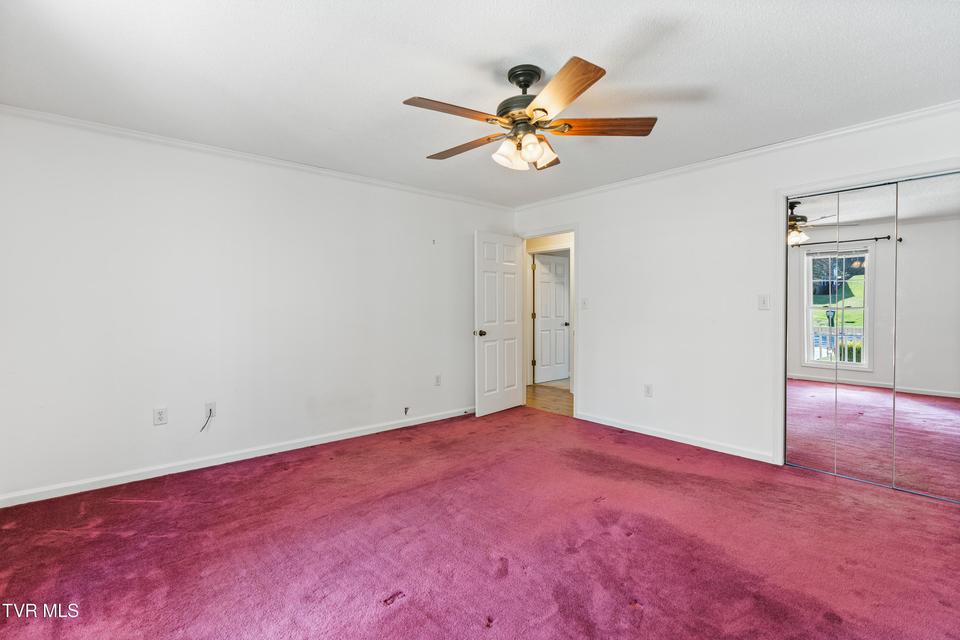 Photo #52: 101 Crestview Drive