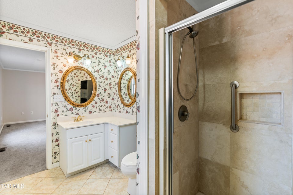 Photo #57: 101 Crestview Drive