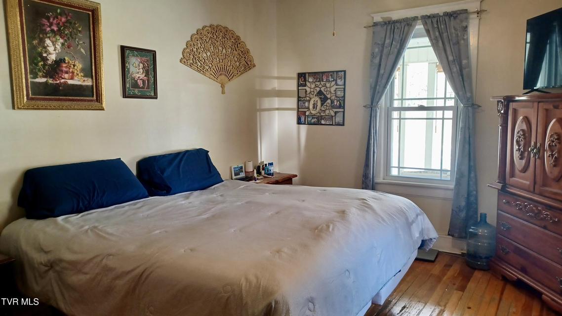 Photo #22: 1411 Island Road